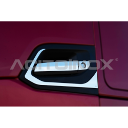 Habillage contour poignées | Iveco S-Way - Accueil