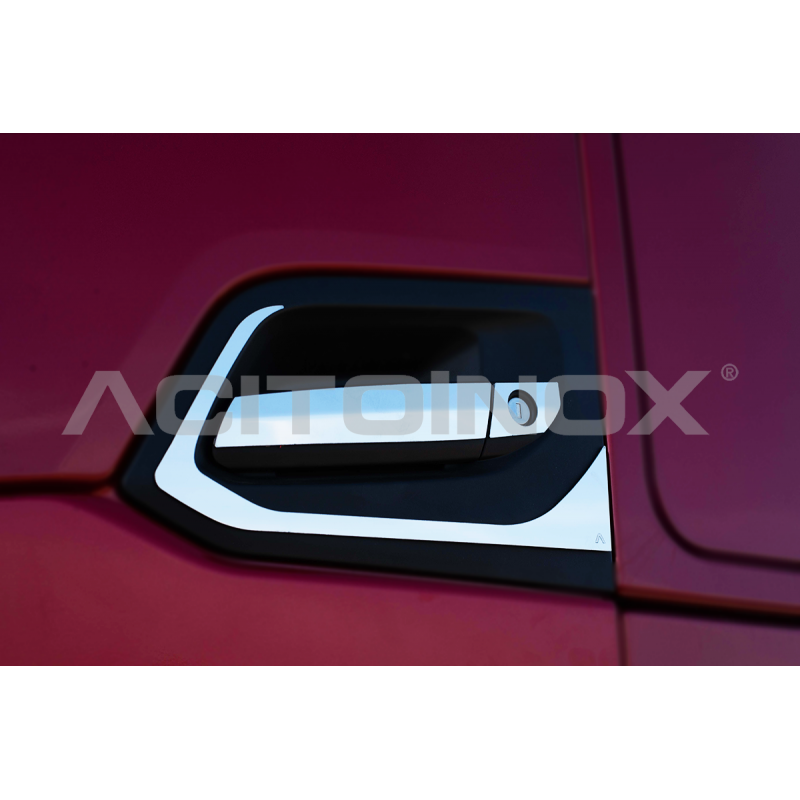 Habillage contour poignées | Iveco S-Way - Accueil